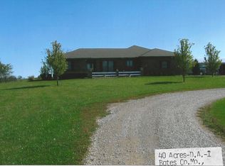 8831 Nw State Route #52, Amoret, MO 64722