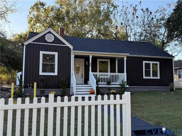 204 S Mesa Dr, Hopewell, VA 23860