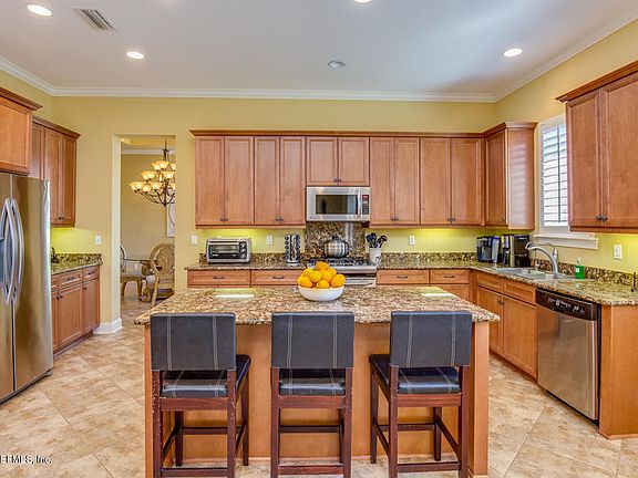 5th image of 3841 Catania Pl