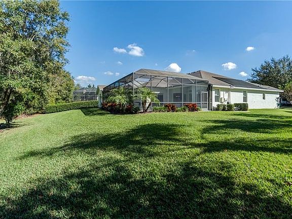 4th image of 2117 Climbing Ivy Dr