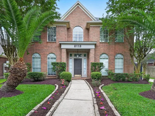 2119 Palm Castle Dr, League City, TX 77573