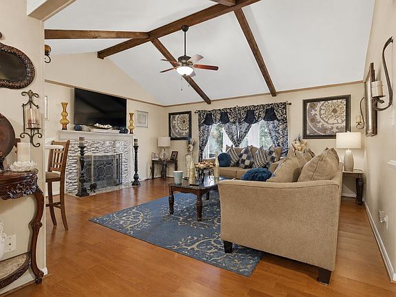 3rd image of 10323 Sageyork Drive