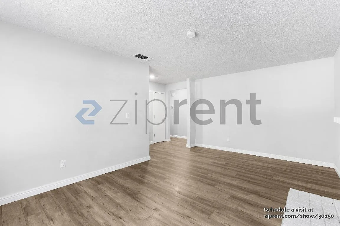 3 bed, 1438 sqft, $2,675 — Photo 3