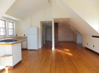 104 Clark St APT 3, Portland, ME 04102