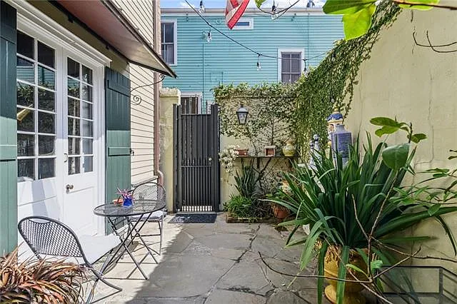 1404 Prytania St #E1 — Photo 39