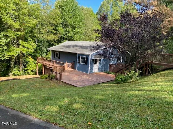 115 Whisper Ct, Johnson City, TN 37601