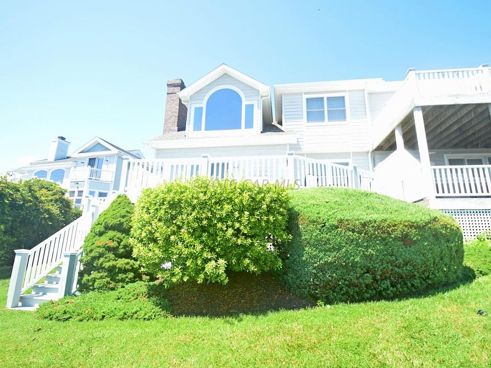 1st image of 12802 W Hopetown Ln #A18