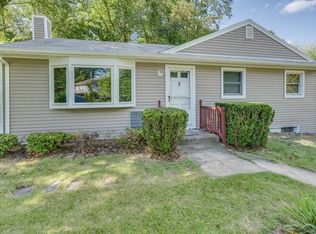 30 Pascack Rd, Pearl River, NY 10965