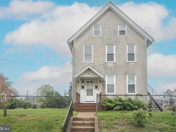 146 E 2nd St, Lansdale, PA 19446