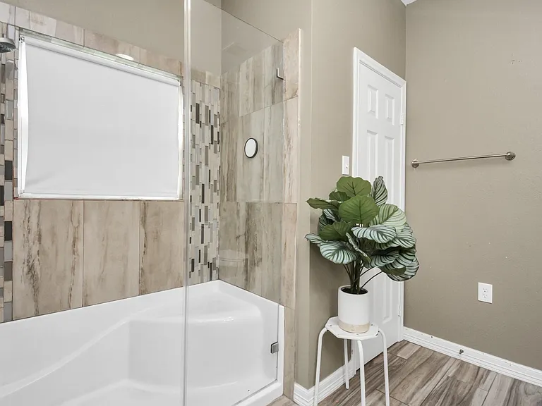 3102 Ash Dr — Photo 14