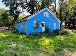 2001 Irwin St, Hannibal, MO 63401