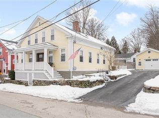 31 Liberty St, East Greenwich, RI 02818