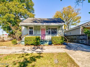 1109 Dock Street, Wilmington, NC 28401