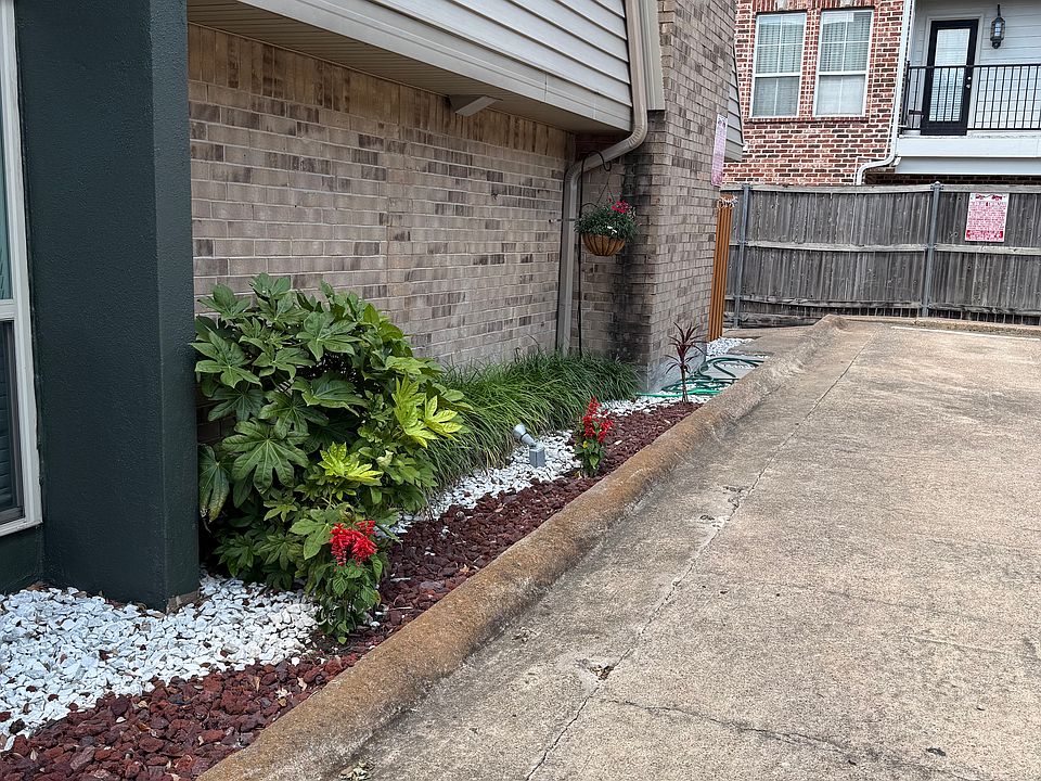 1st image of 3121 Rosedale Ave