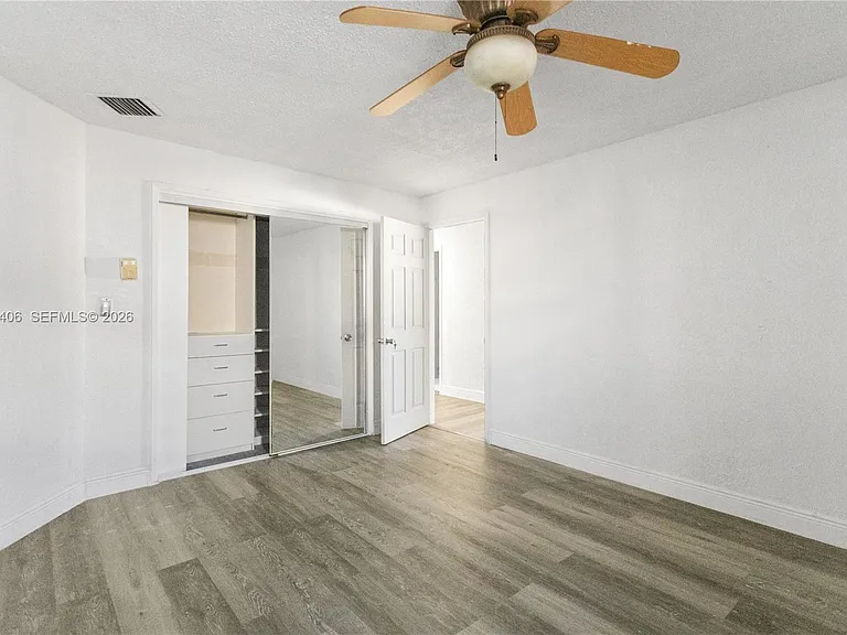 3521 NW 18th Pl — Photo 47