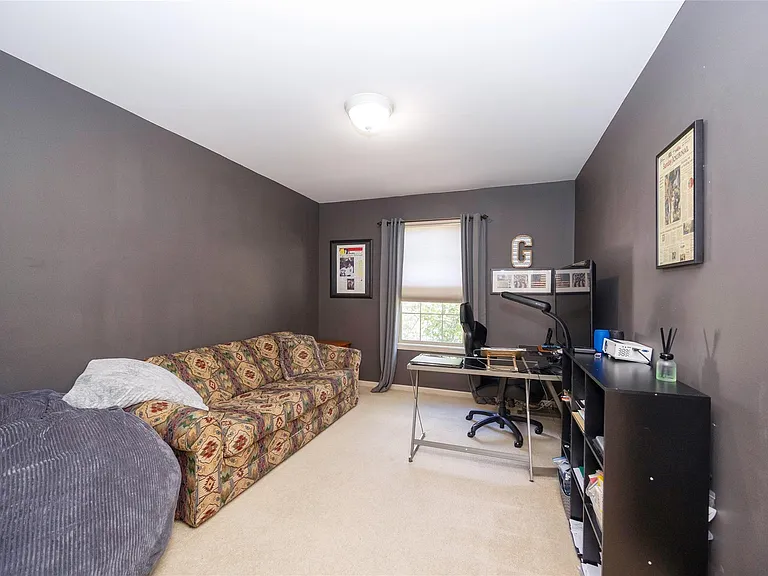 3481 Castlewood Ct — Photo 41