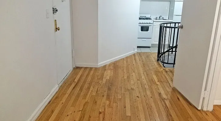 Rented by New York Residence | media 16