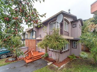 1235 Elegante Ln, Anchorage, AK 99501