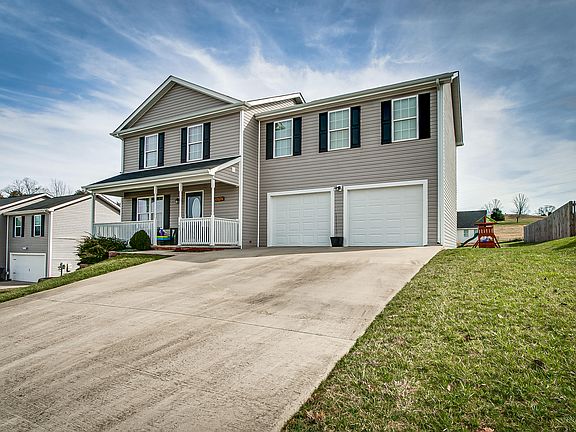 5th image of 105 Yellow Sorrell Dr