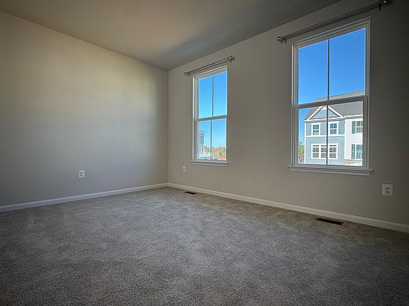 5th image of 4631 Abbotswell Pl