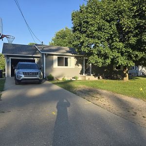 308 N 4th St, West Branch, MI, 48661