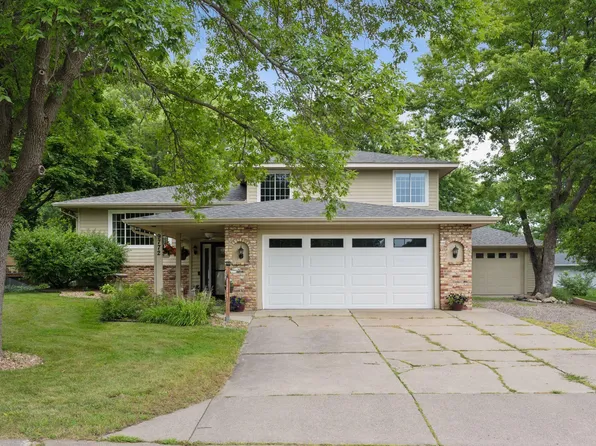 9772 Ives Ln N, Maple Grove, MN 55369