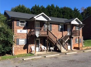 2567 Green Oaks Ct, Winston Salem, NC 27107