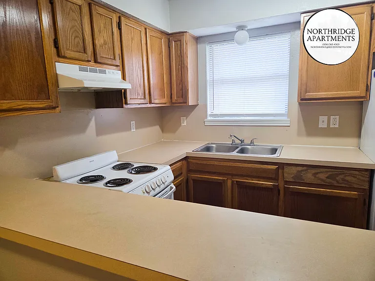 2606 Los Amigos Dr #14 — Photo 3