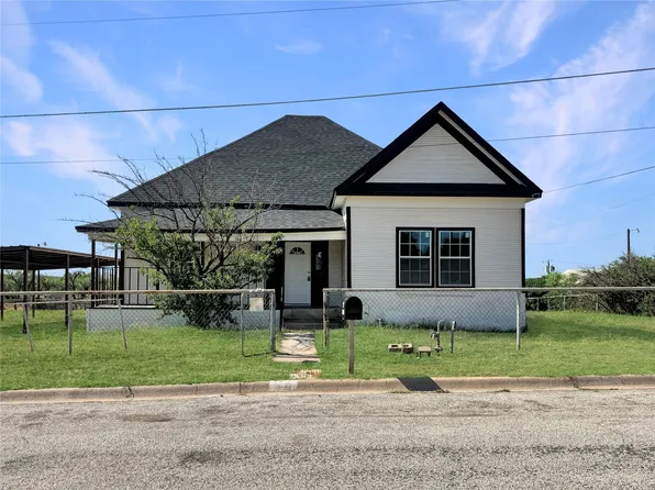 800 W 3rd St, Sweetwater, TX 79556