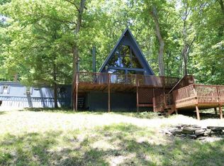 7500 Deckard Ridge Rd, Nashville, IN 47448
