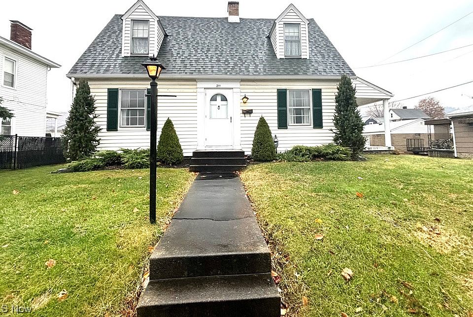 2111 Charles St, Wellsburg, WV 26070 Zillow