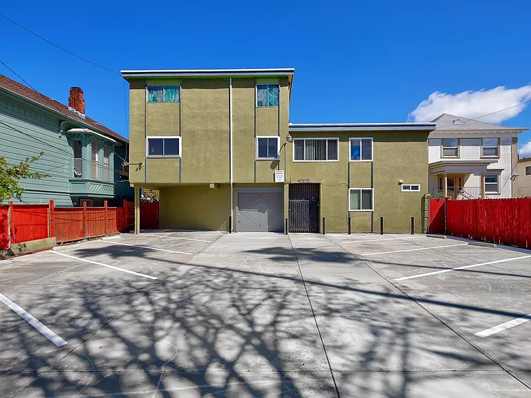 1615 Prince St #4 — Photo 1