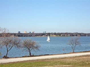 9443 Waterview Rd, Dallas, TX 75218