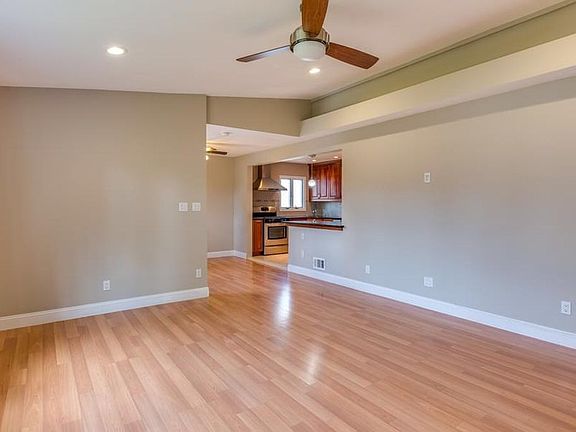3rd image of 65 Nassau Ave