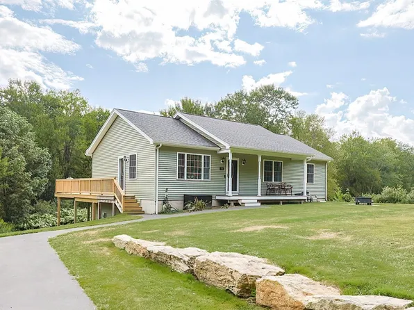 30 Town Farm Rd, North Brookfield, MA 01535