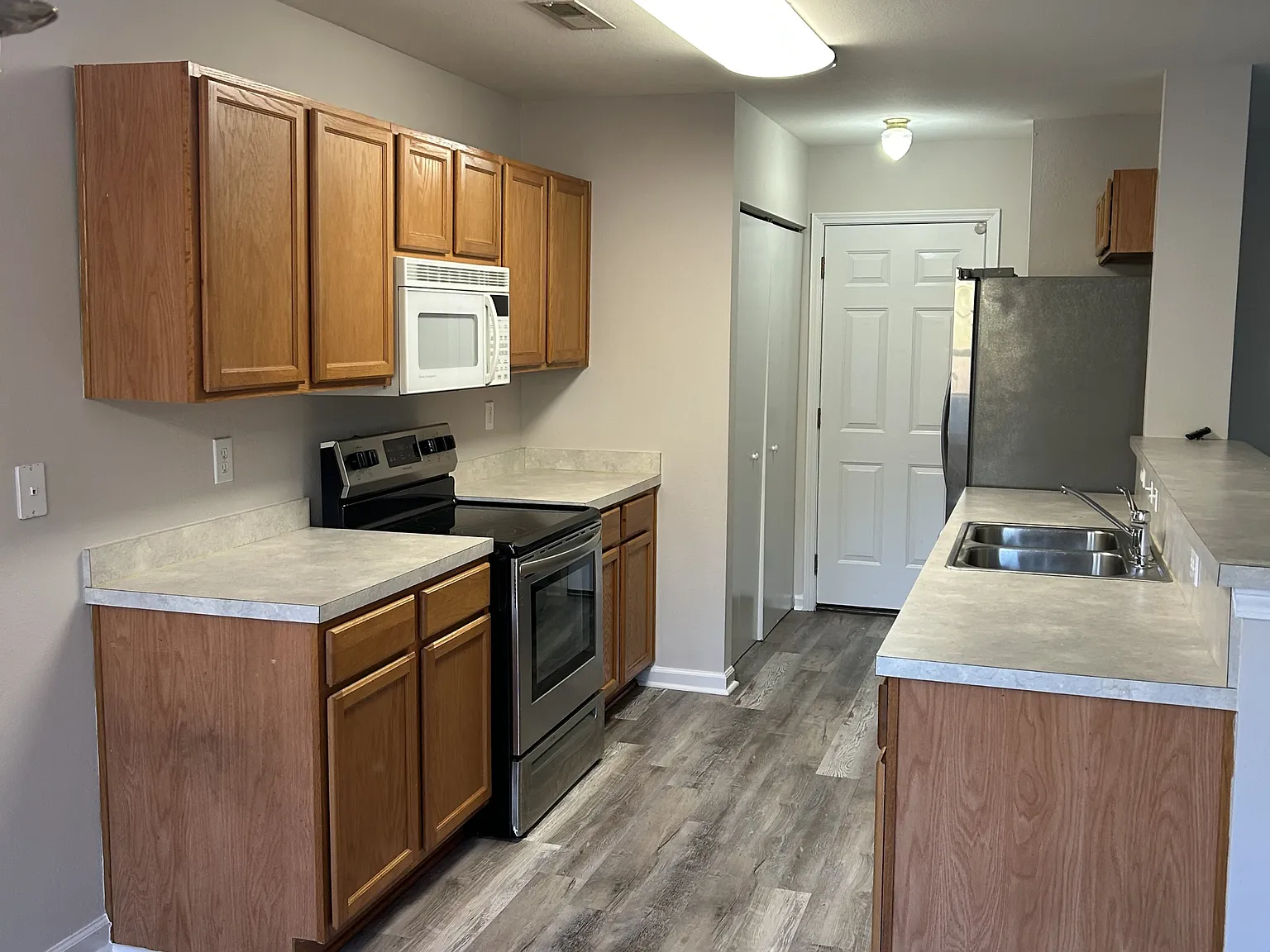 2445 Whetstone Lane - 1 — Photo 3
