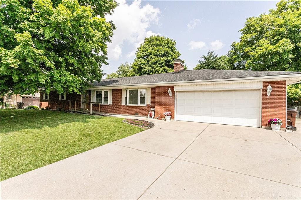 2182 Grange Hall Rd, Dayton, OH 45431 MLS 889897 Zillow