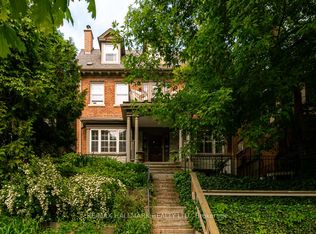 483 Parkside Dr #W01, Toronto, ON M6R 2Z9