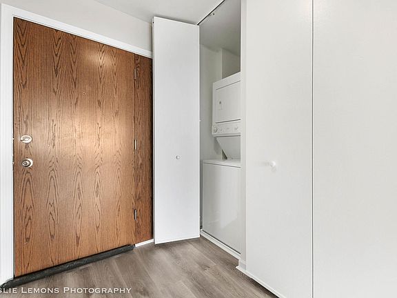 5th image of 5950 Oakwood Dr APT 6A