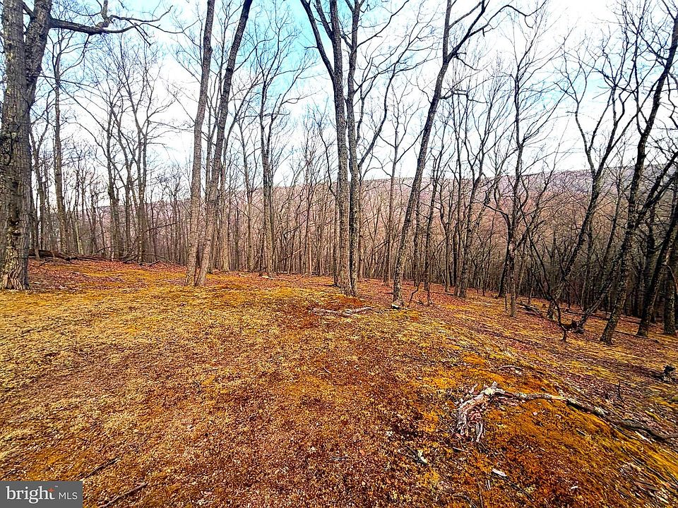 1st image of 5 Preserve Rd
