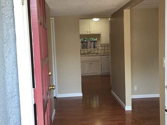 2nd image of 415 Firloch Ave #2