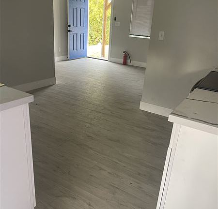 4th image of 1376 Bingham Ave