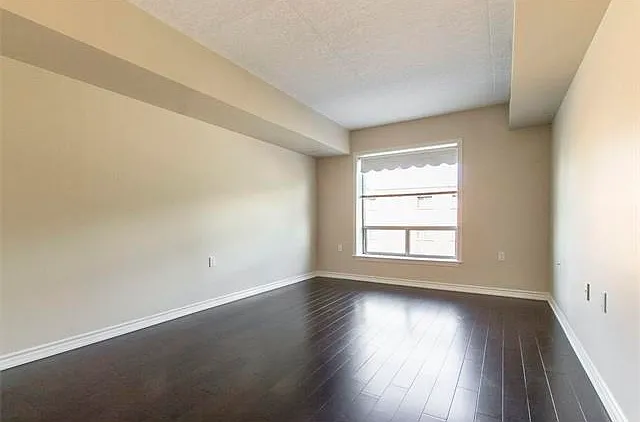 405 Erb St W #305 — Photo 13