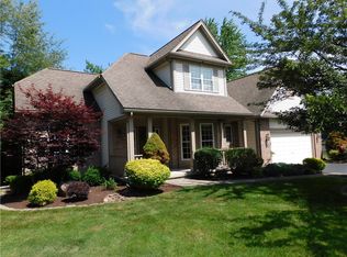 1 Wickerberry Ln #PVT, Rochester, NY 14626