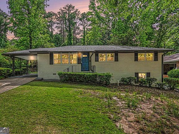 2nd image of 2271 Plantation Dr