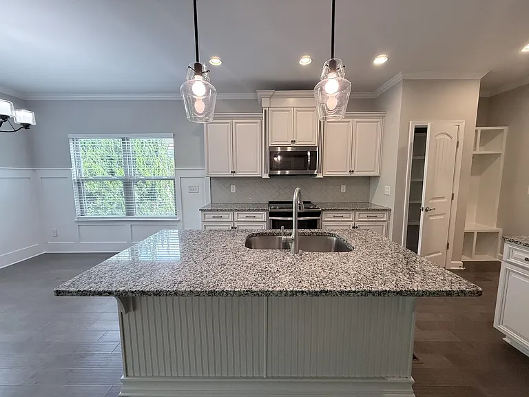 2290 Chaucer Park Ln — Photo 5