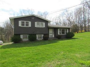 383 Gardnertown Rd, Newburgh, NY 12550