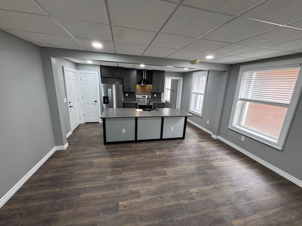 214 1/2 S Broad St #214.5