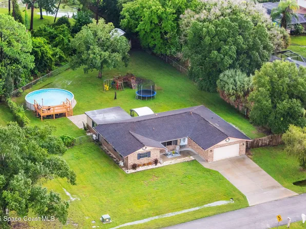 735 Pineda Ave NE, Palm Bay, FL 32907