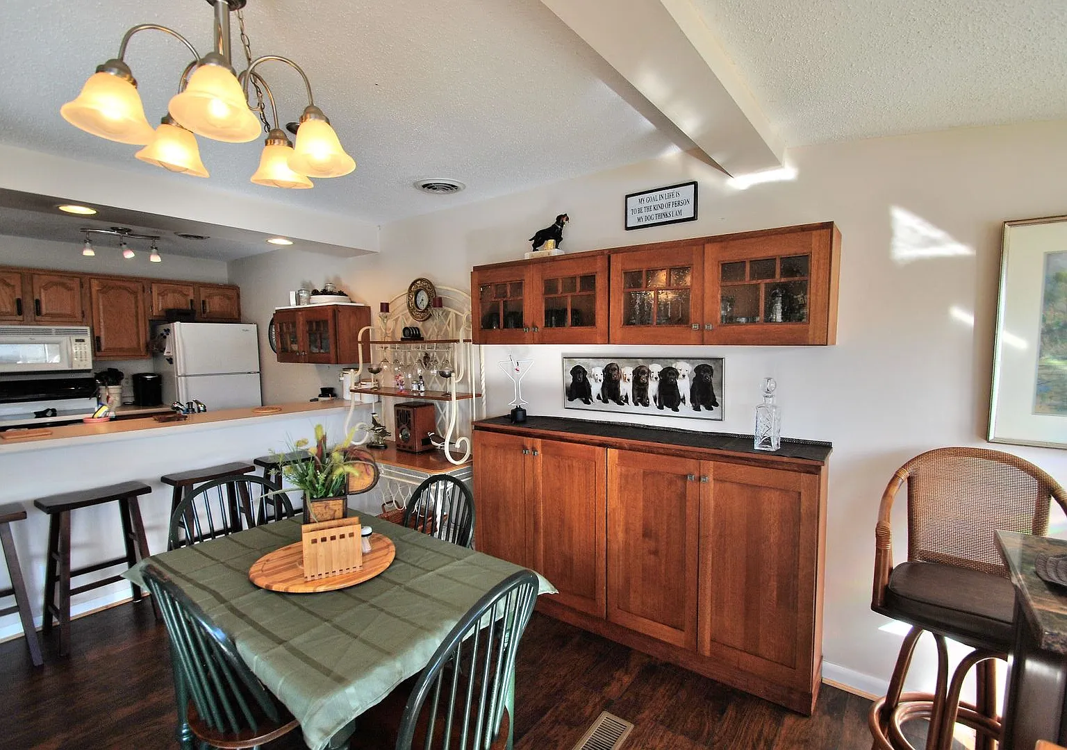 Lakefront And One Level *Utilities Included* Lease Available 11/1-5/31/27 Only — Photo 3